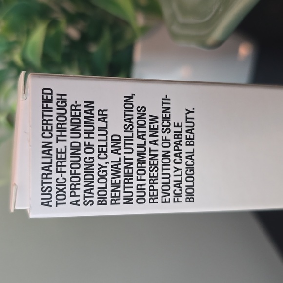 Grown Alchemist Age-Repair Sleep Masque - Picture 5 of 6